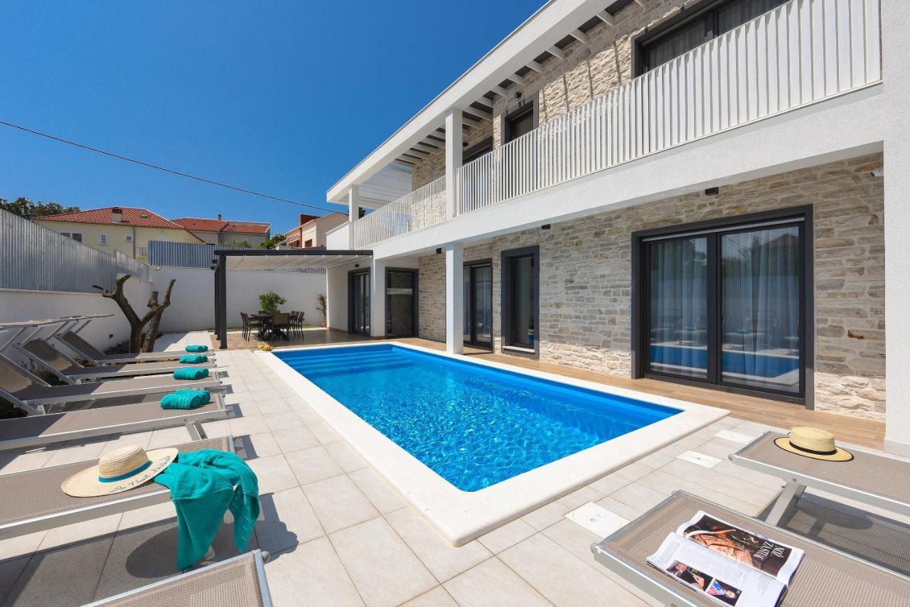 Villa Pjaula Zara Esterno foto
